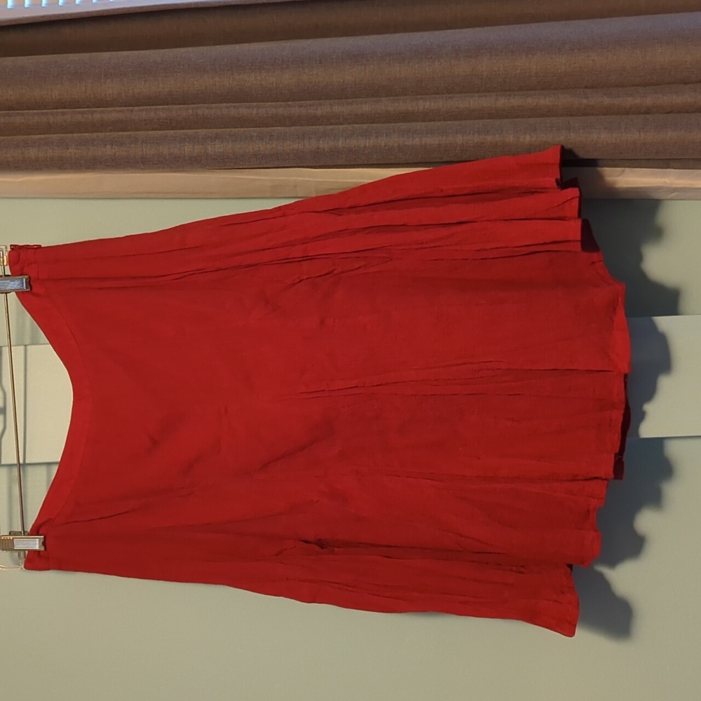 Fluttery skirt